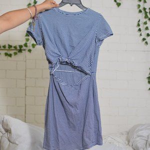 Forever 21 Striped front-knot Dress